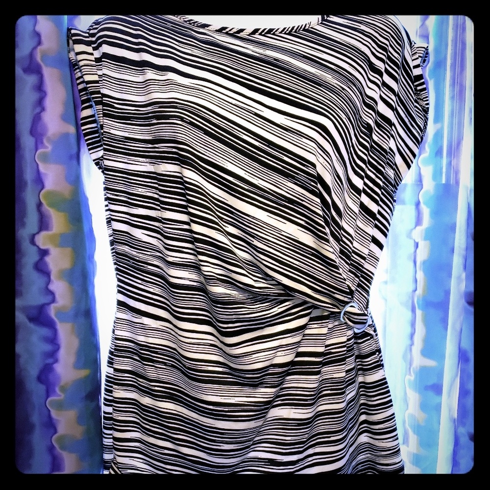 Mandy Evans Navy and White cruise ready top